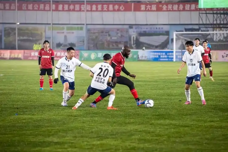中文字幕按摩做爰本以为是个巧合，结果发现是阴谋！ 